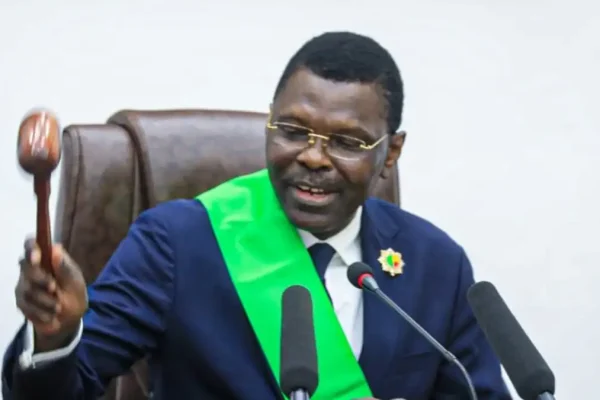 Rentrée parlementaire : des députés saluent le discours de Joseph Djogbénou